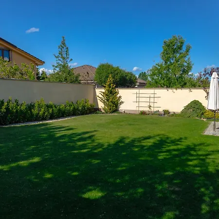 Σπίτι διακοπών Dom So Zahradou